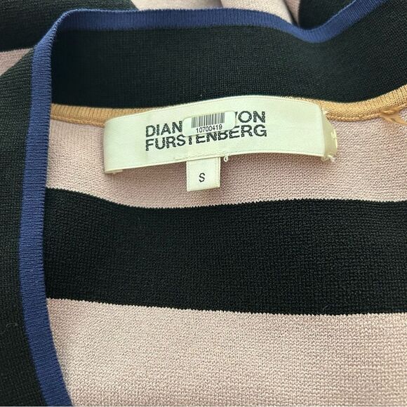 Diane Von Furstenberg Stripe Knit Pullover Sweater Size Small Oversized - Picture 9 of 9